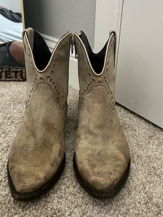 Golden Goose Shoes - Golden Goose Boots